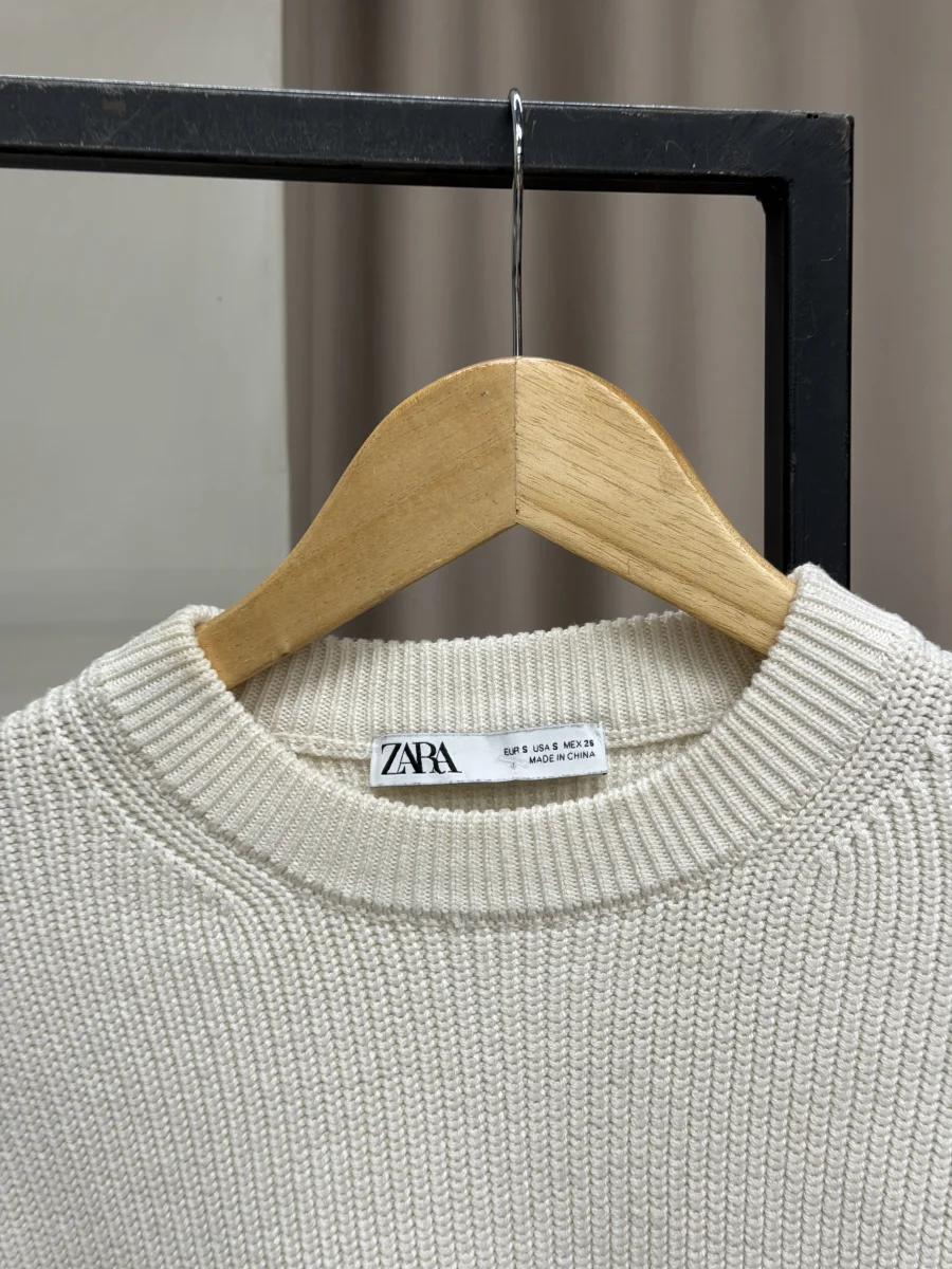 Buzo Zara
