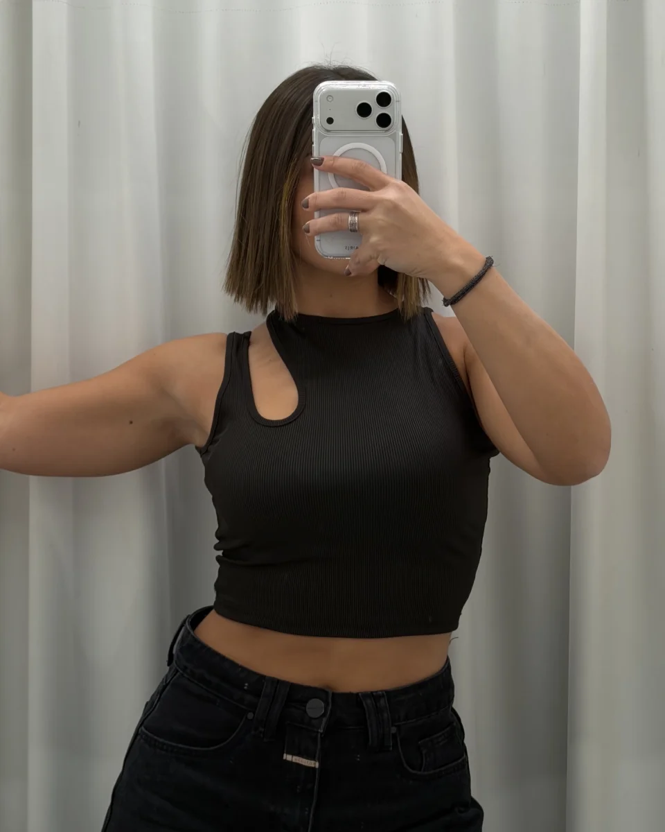 Top irregular