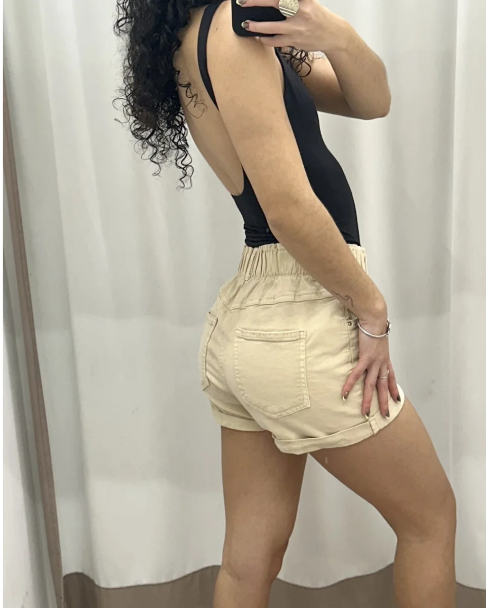 Short Bershka
