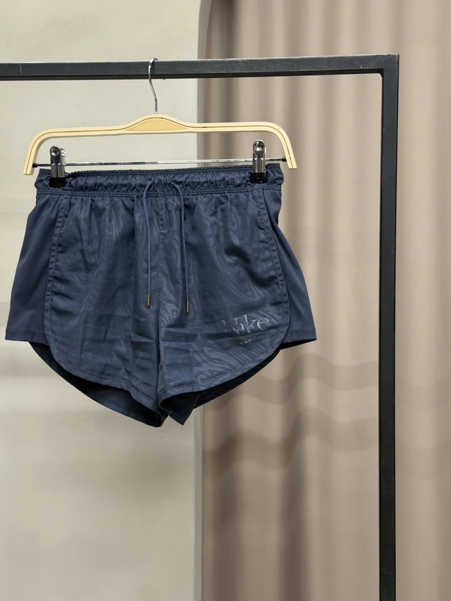 Short Nike