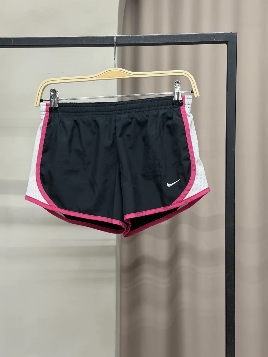 Short Nike