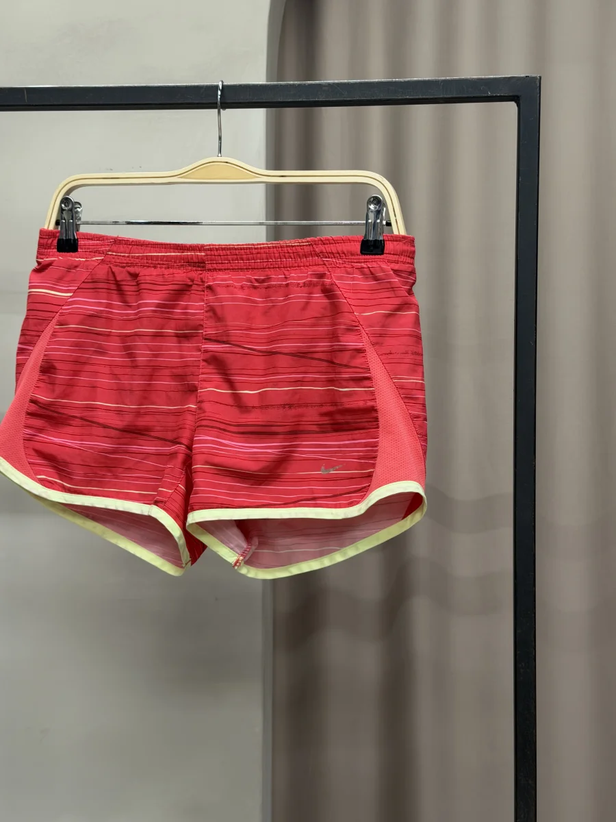 Short Nike