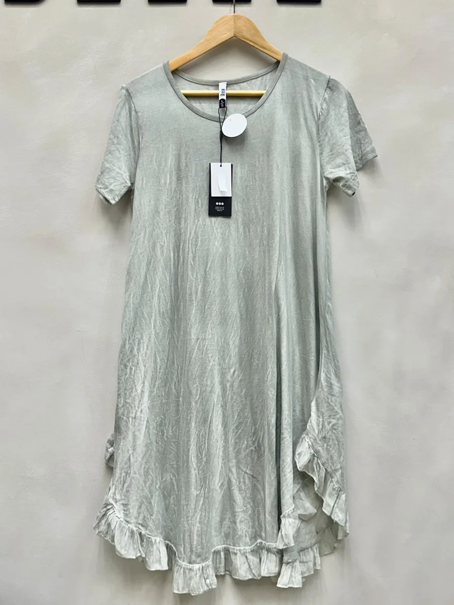 Vestido nuevo con etiqueta